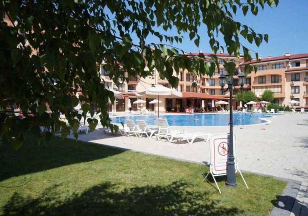 Sunny Star Dreams Condo W Prime Location, Pool, Sea View Sveti Vlas Ngoại thất bức ảnh
